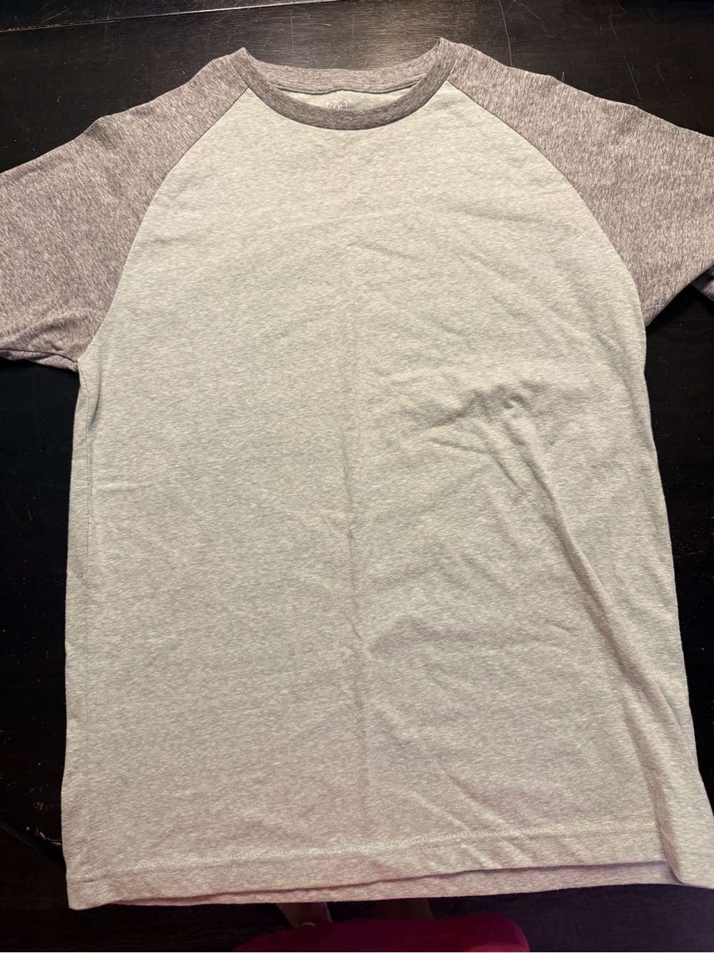 George Two-Tone Raglan Short Sleeve Shirt - Light Gray and Heather Gray